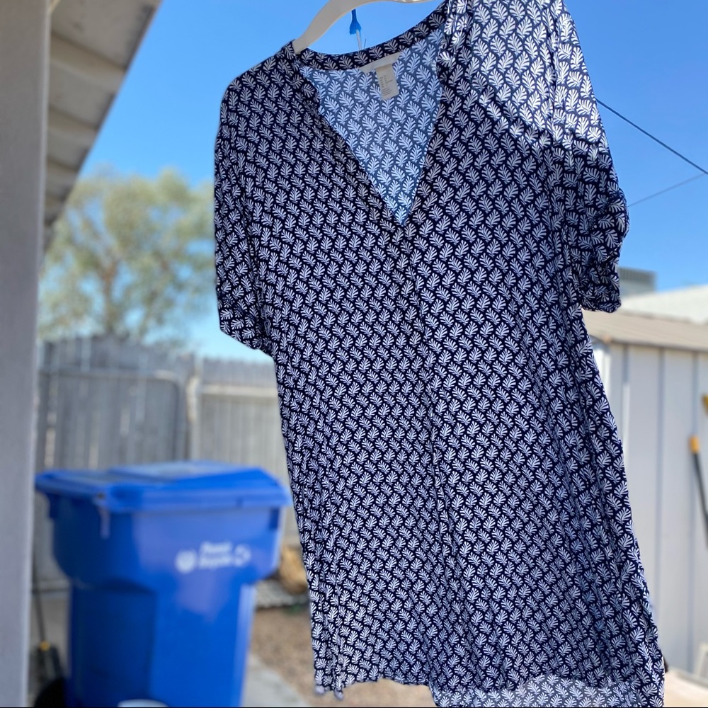 Blue dress